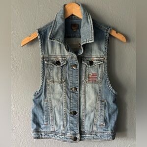 Reuse | denim | vest | embroidered | American Flag | M